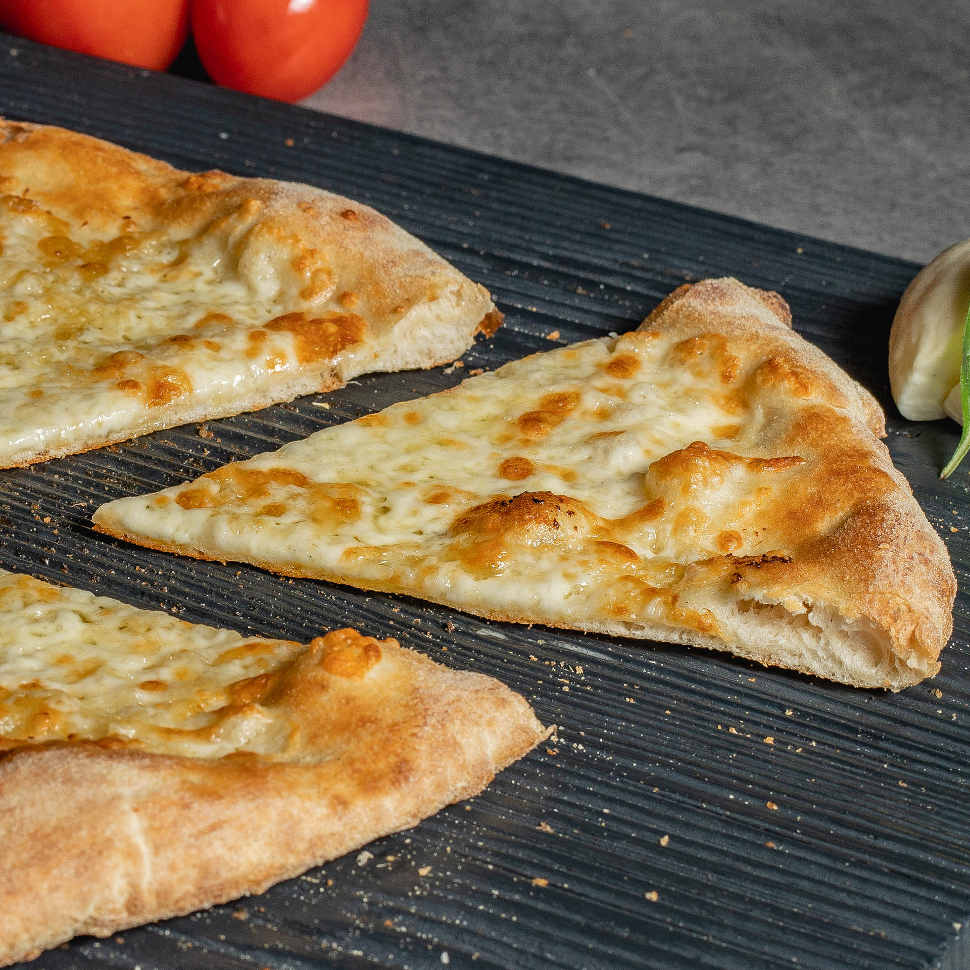 Garlic Bread Delly's Casual Restaurant